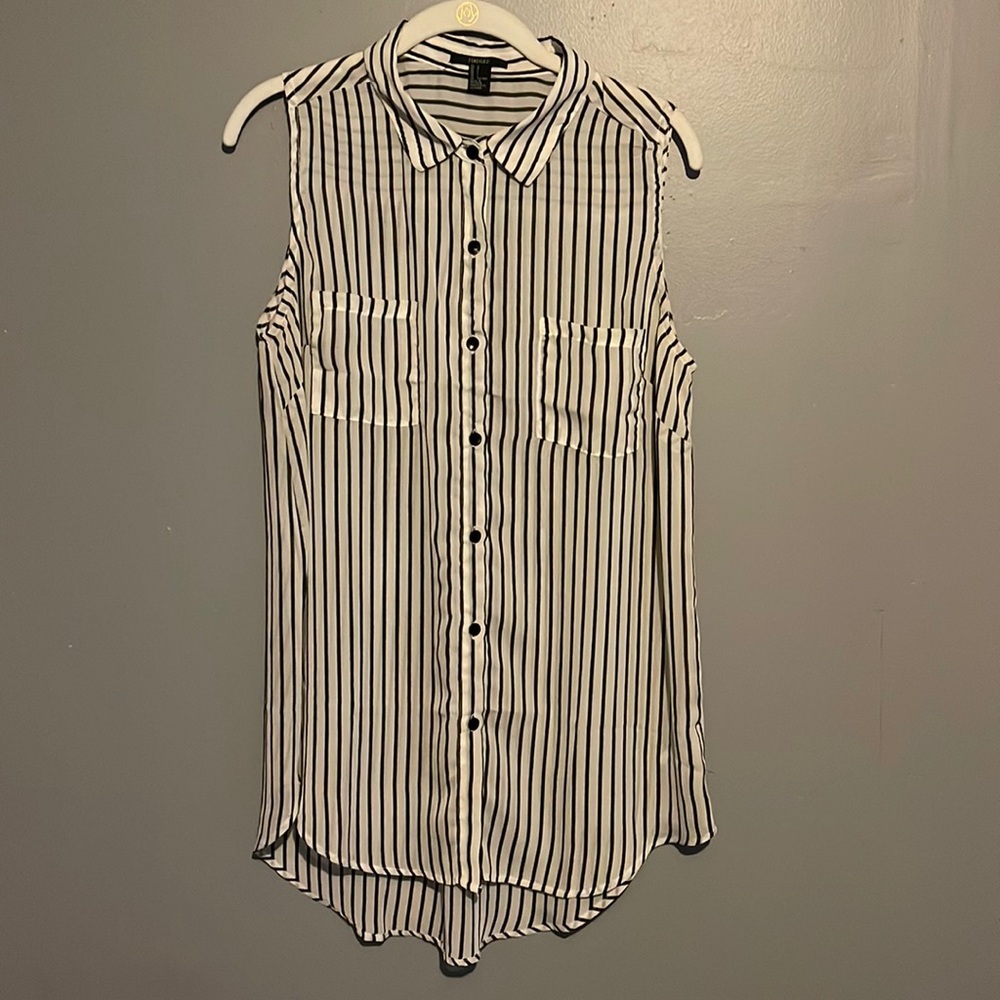 Forever 21 Black & White Strip Sleeveless Blouse